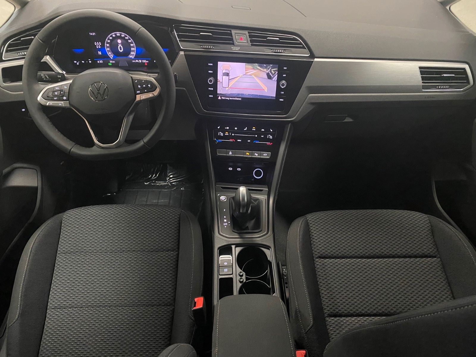 Fahrzeugabbildung Volkswagen Touran 1.5 TSI OPF DSG+4 J, GARANTIE+ACC+AHK+LED