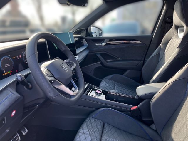 Fahrzeugabbildung Volkswagen Tayron 2.0 TDI DSG 4Motion R-LINE AHK PANO IQ.LI