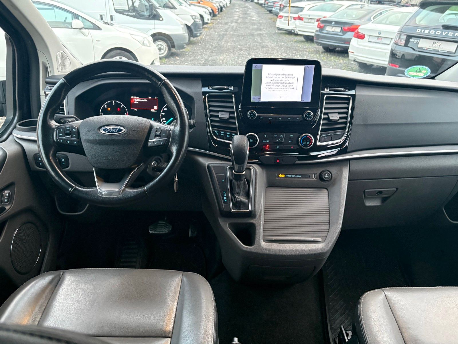 Fahrzeugabbildung Ford Tourneo Custom Aut. 320 L2 Tourneo Titanium Lede