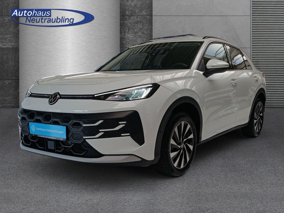 Volkswagen T-ROC LIFE 1.5 eTSI 116 PS DSG Rearview Keyles foto 2