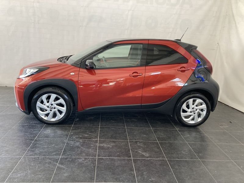 Other Toyota Aygo X Aygo X 1.0 Trend 72cv imagem 3