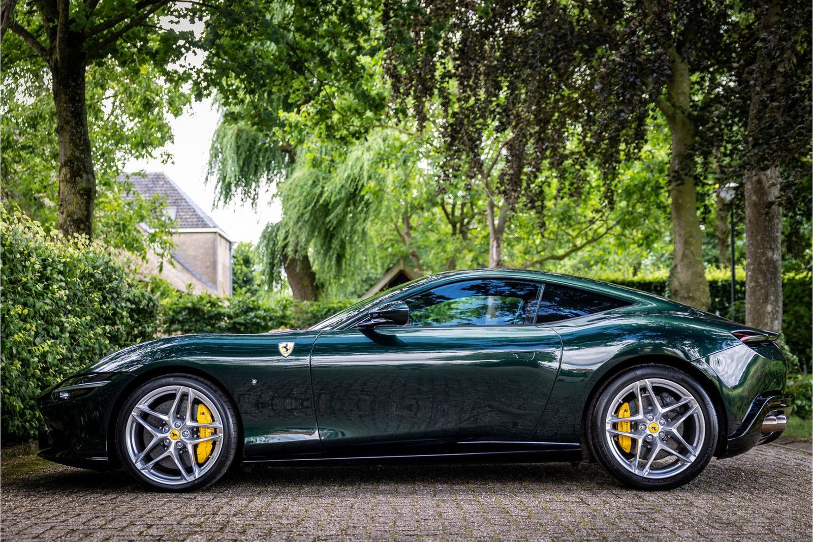 Ferrari Roma 3.9 V8 HELE Verde Zeltweg Magneride Full Ad imagem 3