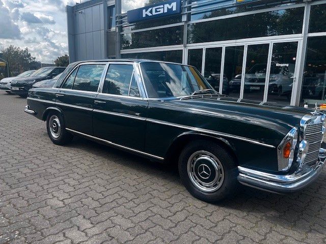Mercedes-Benz 300 SEL 3,5