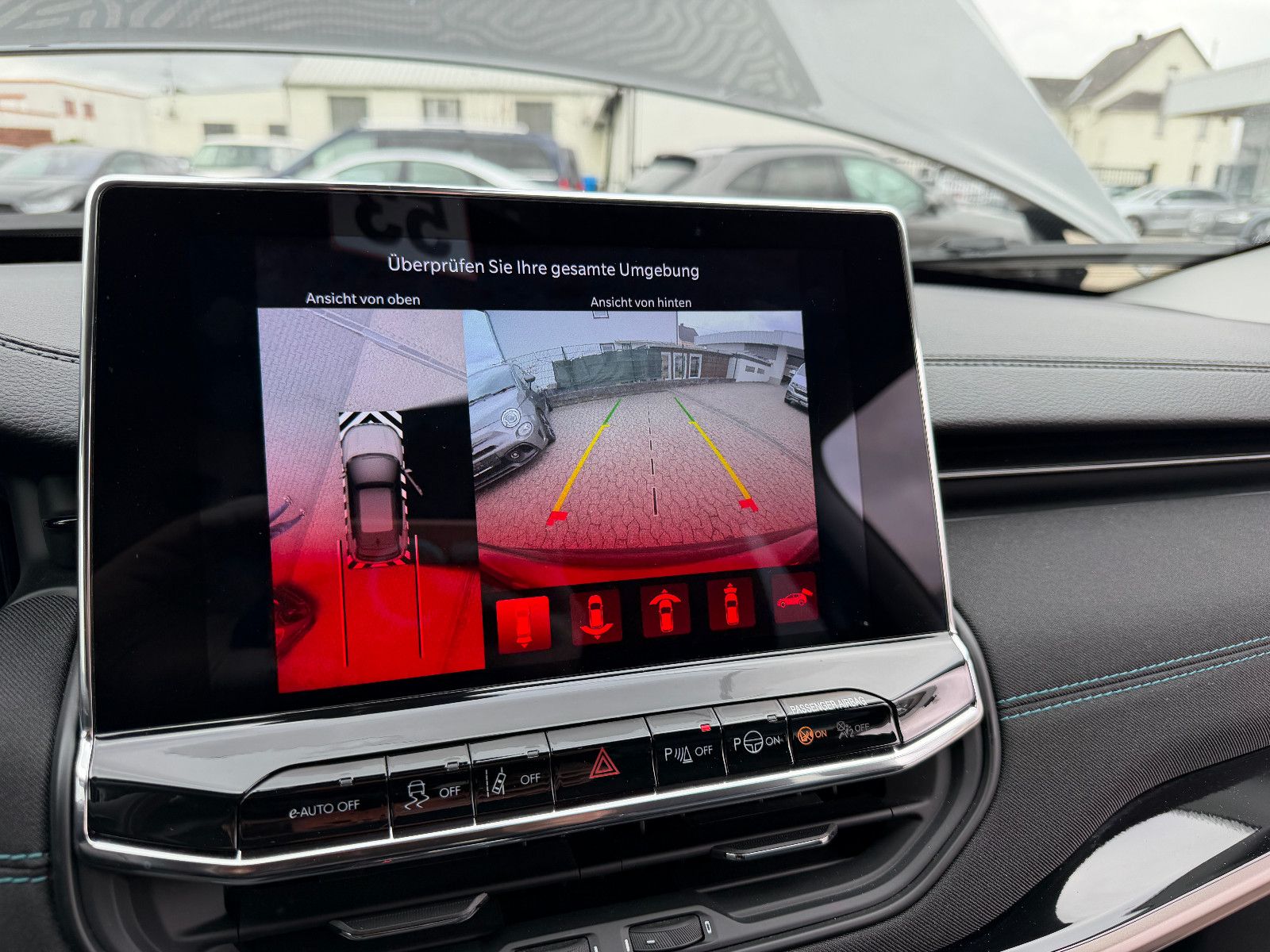 Fahrzeugabbildung Jeep Compass Upland/ALIPINE-SOUND/360°KAM/CARPLAY