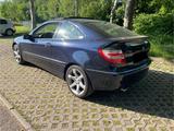 Mercedes-Benz C230 Sportcoupe V6 TÜV bis 09/27 - Mercedes-Benz CLC-Klasse mit Panoramadach