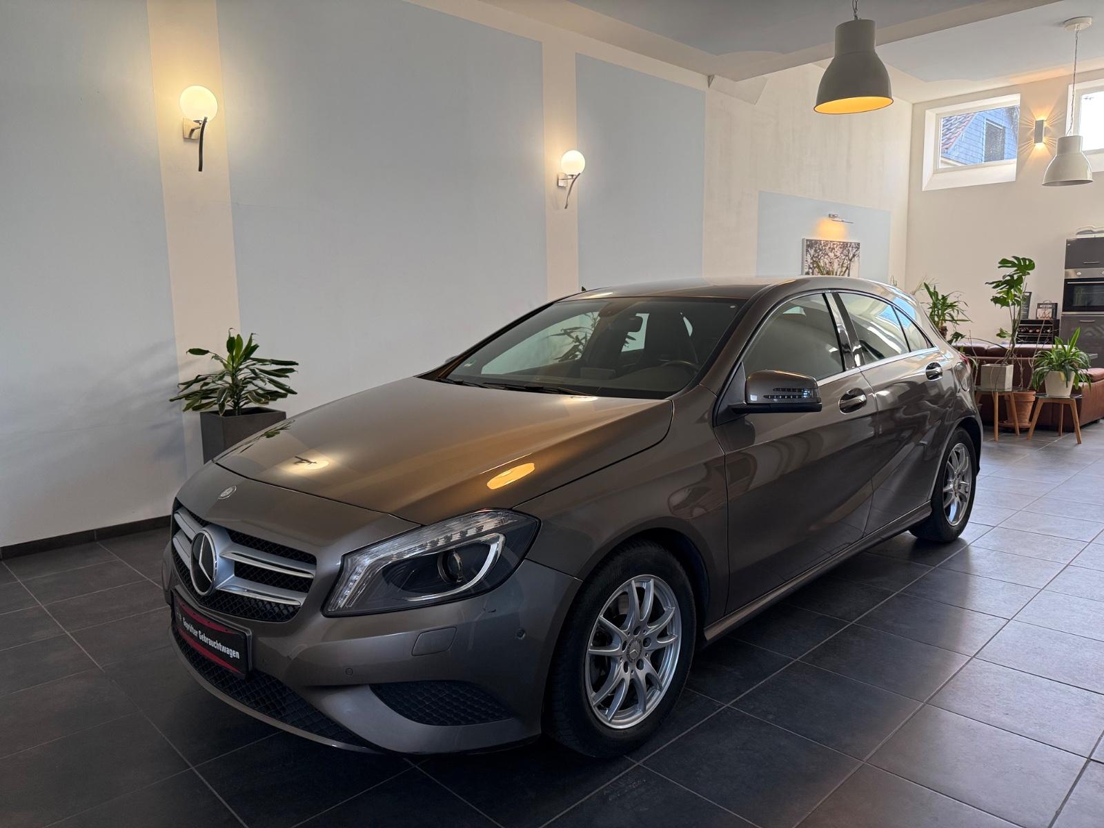 Mercedes-Benz A 180 BlueEfficiency Urban*Xenon*Navi*Kam*SHz*