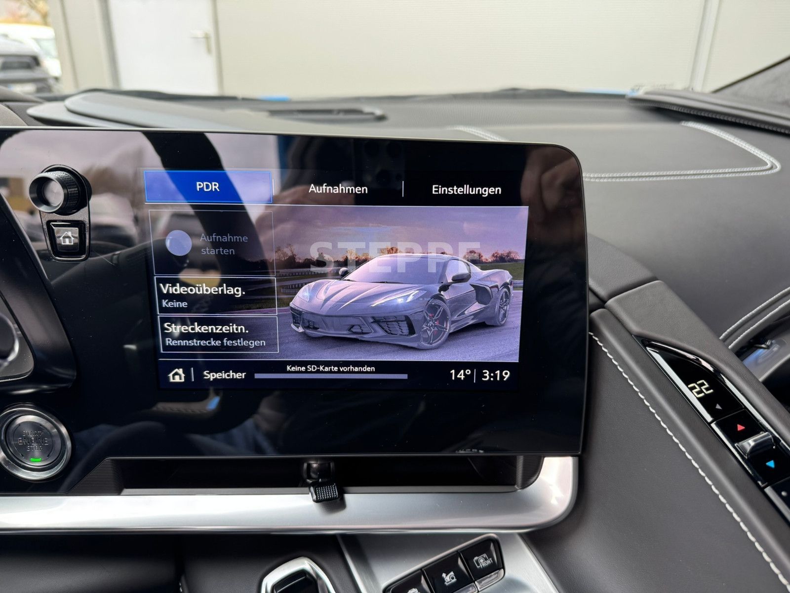 Corvette C8 Stingray Convertible 3LT Europamodell STEPPE