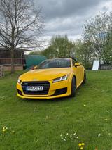 Audi TT Roadster 2.0 TFSI S tronic quattro - - : Gelb, Cabrio