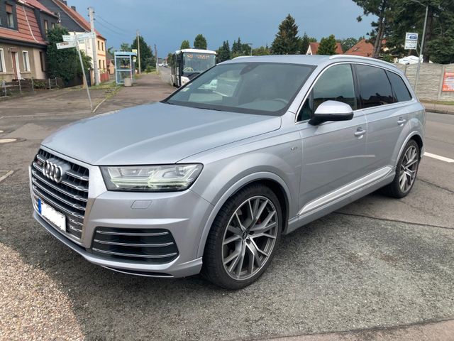 Audi SQ7 4.0 TDI quattro