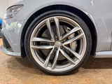Audi RS6 PERFORMANCE/CAM/CARBONPAKET/21"/BOSE/4xSHZ - Audi RS6: 4.2