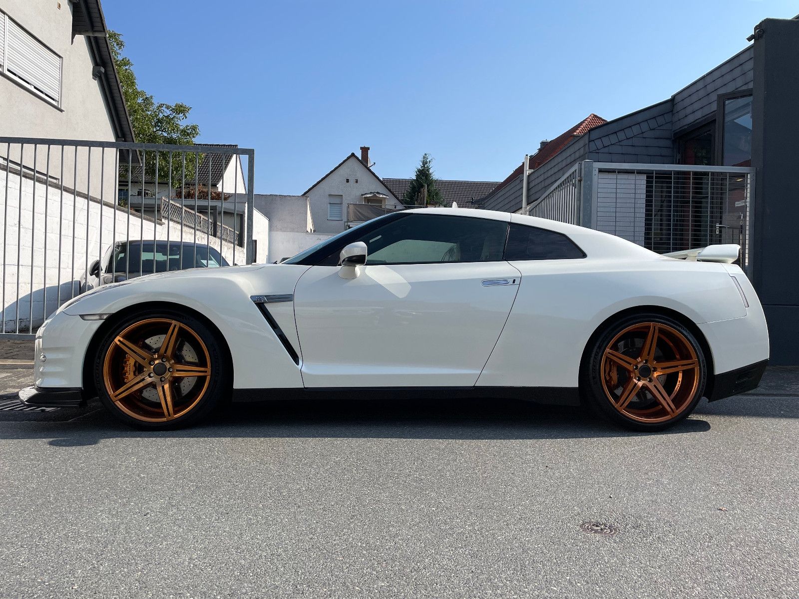 Fahrzeugabbildung Nissan GT-R Black Edition |Kamera|Navi|Bose|21"|Xenon