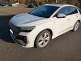 Audi Q4 e-tron 40 S-Line Matrix Navi Wärmepume Keyles - Audi Q4 e-tron von privat