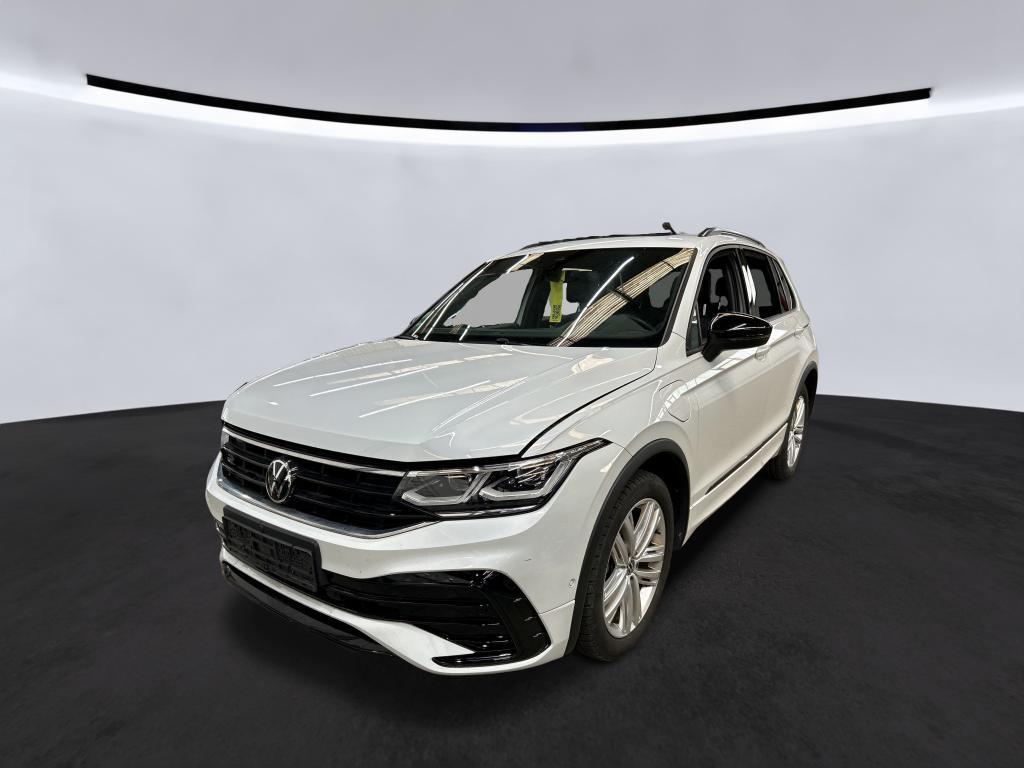 Volkswagen Tiguan R-Line eHybrid 1.4 TSI LEDER,PANo,HuD,AHK