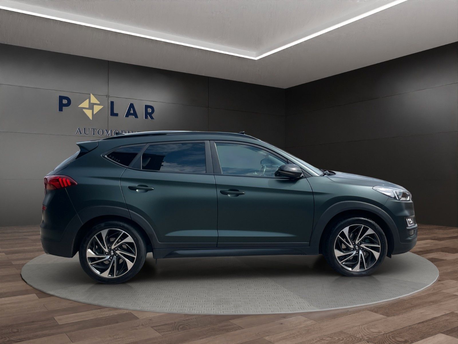 Fahrzeugabbildung Hyundai Tucson 4WD *Pano*Kamera*AHK*LED*Tempo*Carplay*