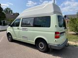 Volkswagen T5 autarker Camper Hochdach mit 4 Sitzen  - Volkswagen T5 California: Hochdach