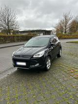 Ford Kuga 2,0 TDCi 4x4 +Bi-Xenon/RFK/TMP - Ford Focus SUV