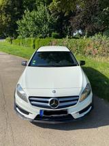 Mercedes-Benz A 180 AMG Line AMG Line - Mercedes-Benz A 180 in Stuttgart
