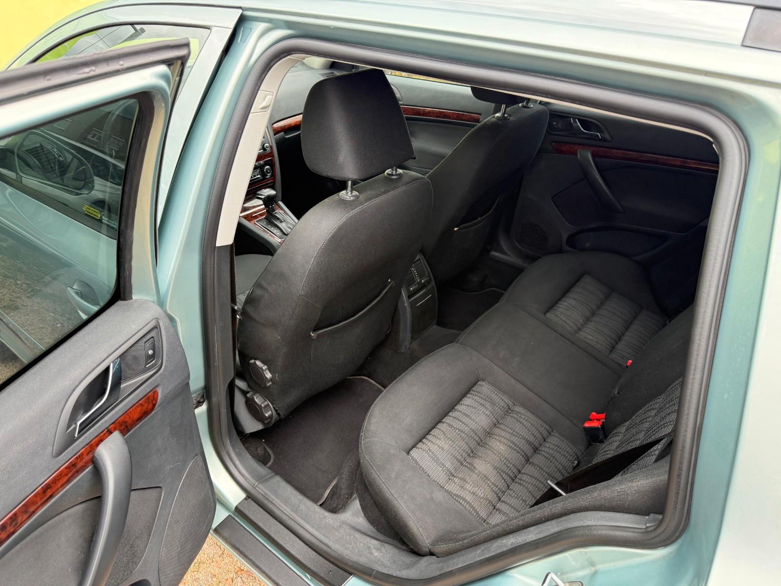 Skoda Octavia 2009 — photo 9