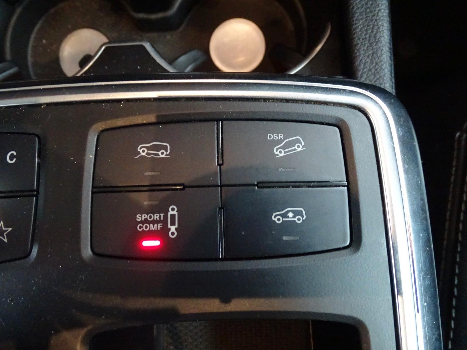 Mercedes-Benz ML 350 CDI BlueTec 4Matic*AHK+PANO+LEDER