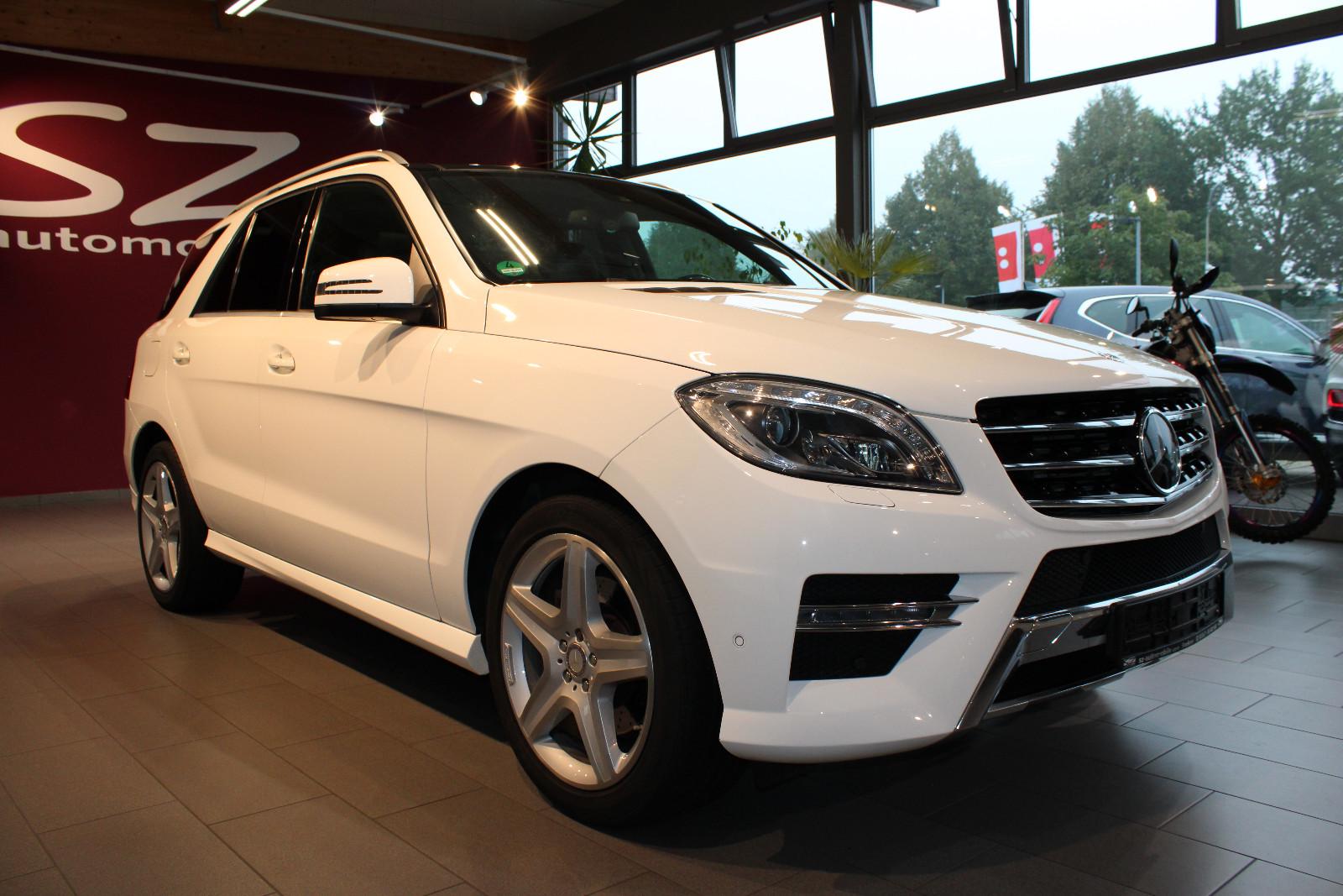 Mercedes-Benz ML 350 CDI AMG Line 4Matic AHK Navi PDC