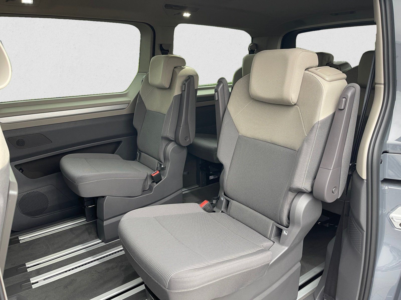 Volkswagen T7 Multivan - Bild 9