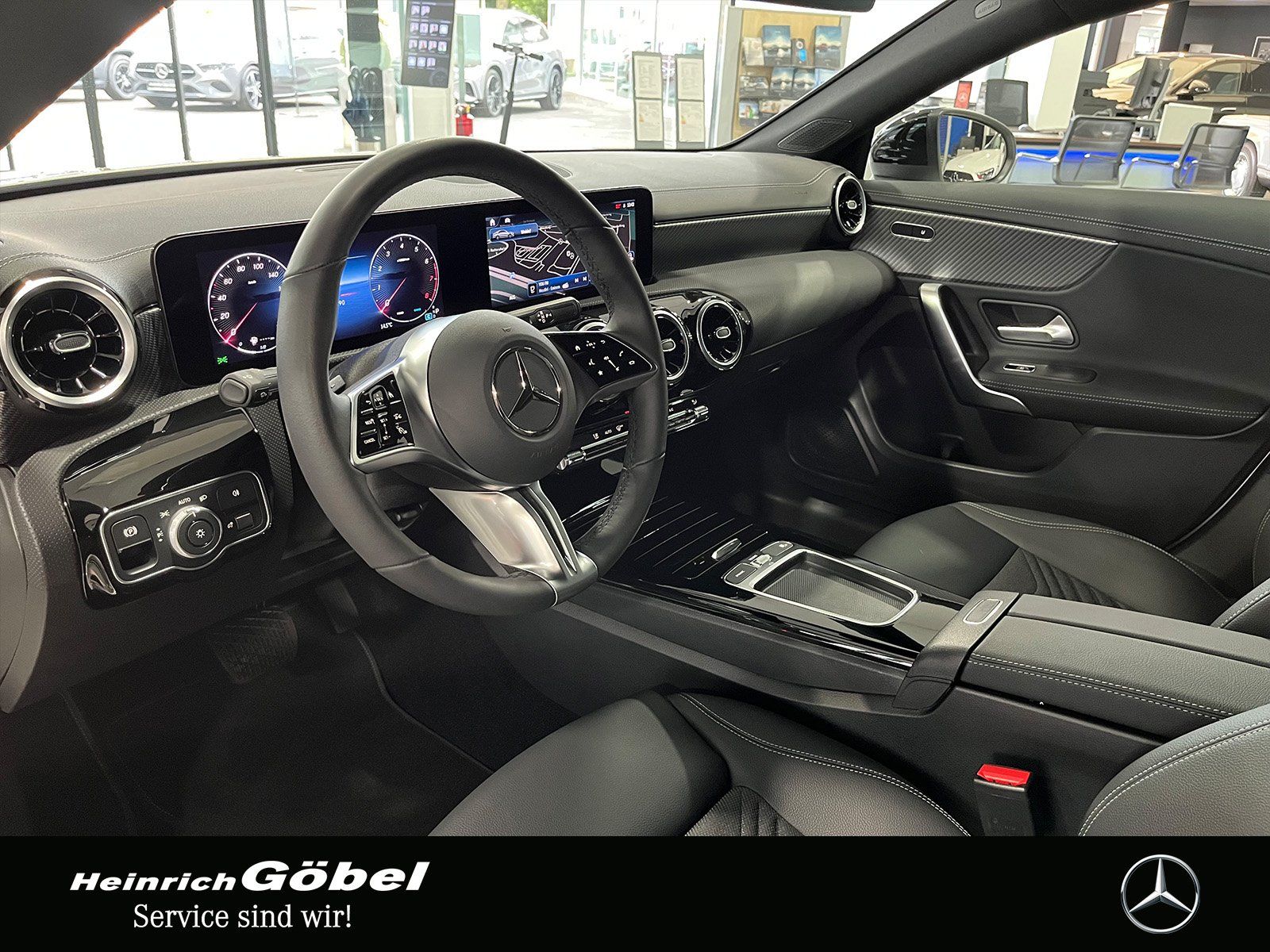 Fahrzeugabbildung Mercedes-Benz CLA 180 PROGRESSIVE+NIGHT+KAMERA+LED+WINTER.P