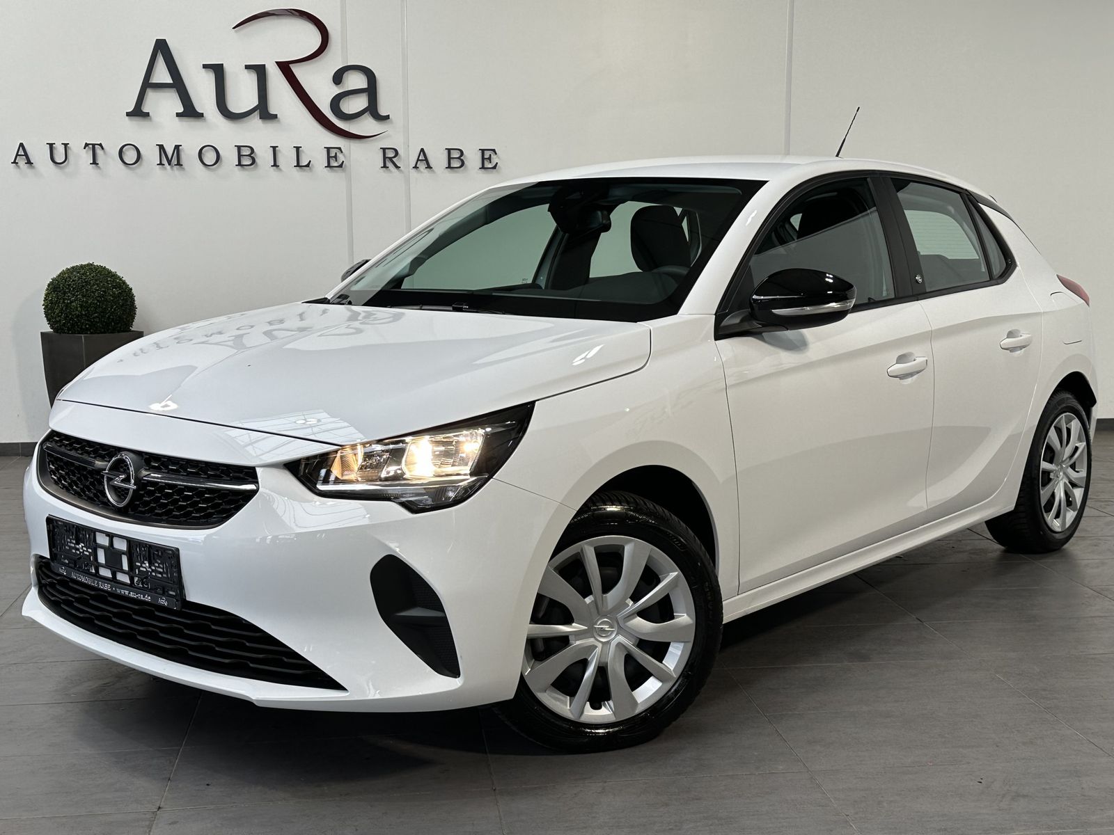 Fahrzeugabbildung Opel Corsa e Edition ALLWETTER+CARPLAY+DAB+1HD+16ZOLL