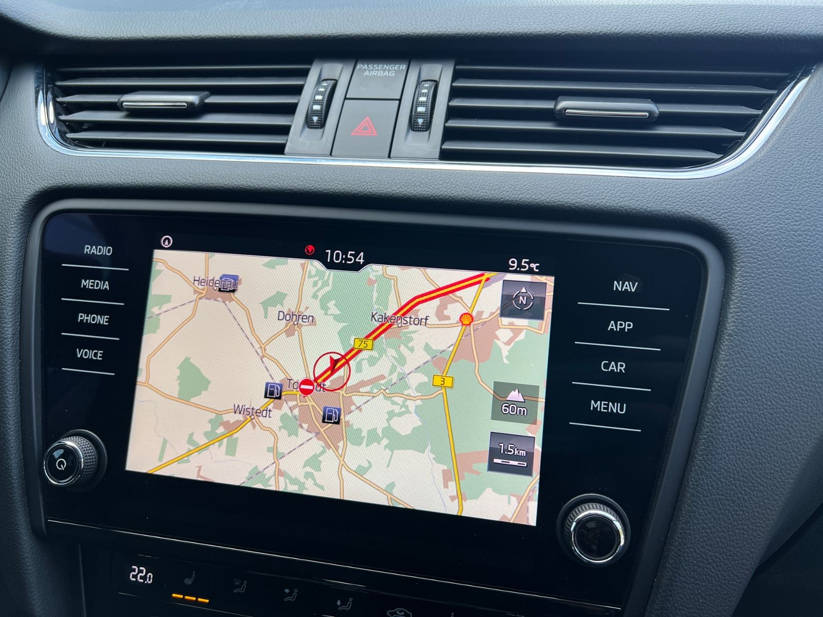 Fahrzeugabbildung SKODA Octavia III Combi Ambition 1.5 TSI DSG *Navi, Cl