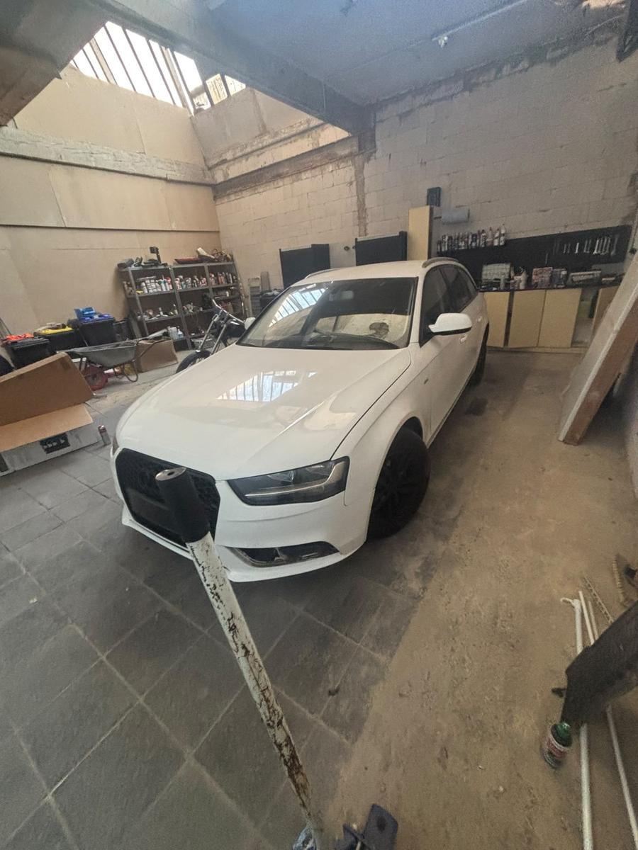 Audi A4 2012 — engine 1.798 cm³, 120 HP (88kW)