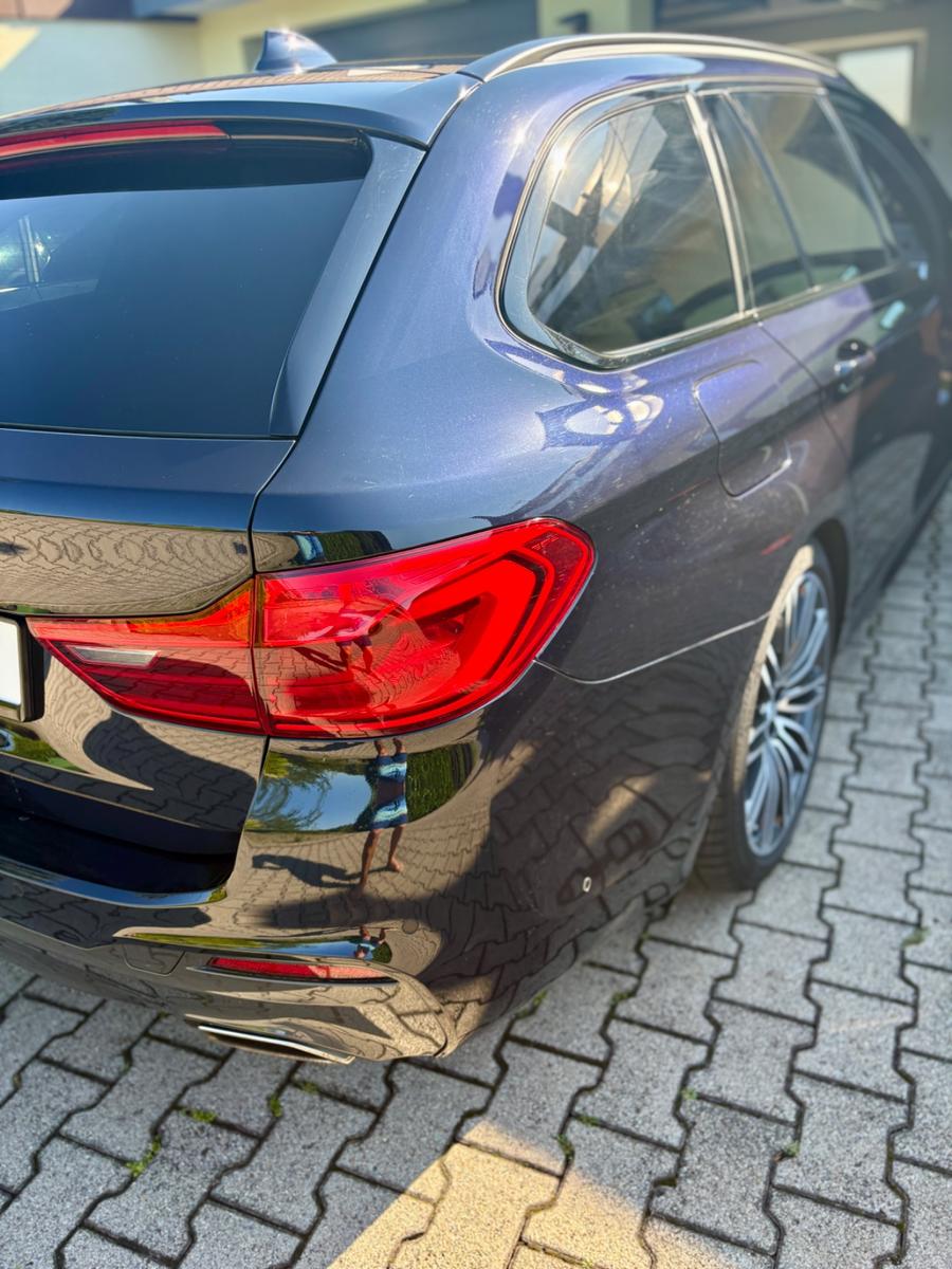 BMW 530d xDrive Touring A