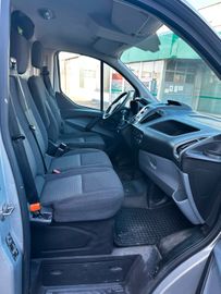 Ford Transit Custom - 10
