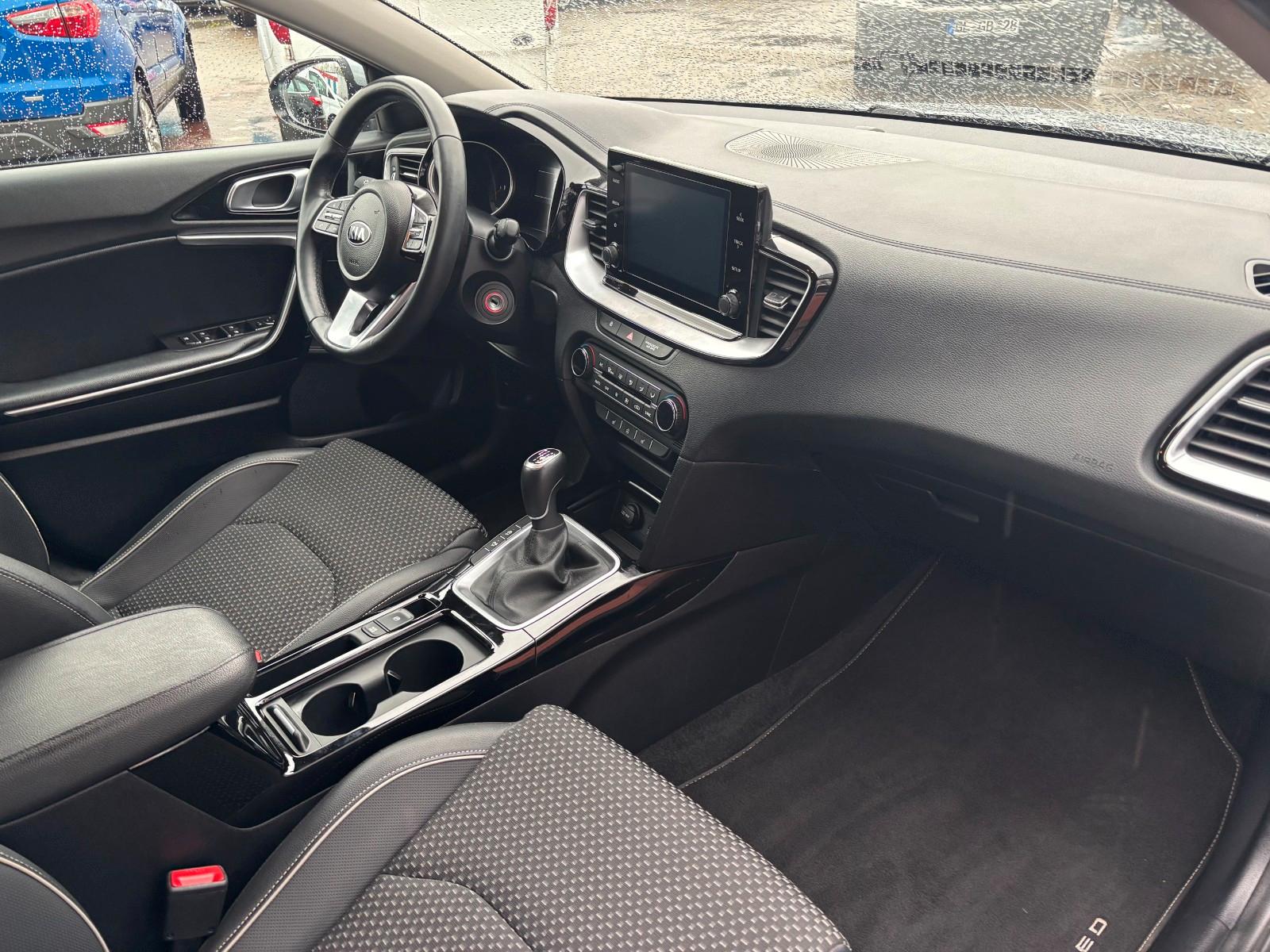Kia XCeed  1,5 Vision*CarPlay*WINTER-PAKET*Bi-LED