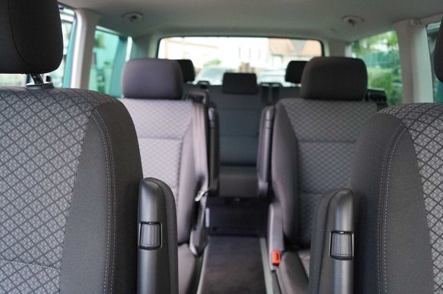 Volkswagen T6 Multivan 110kw-CarPlay-Navi-AHK-PDC-3 Zonen foto 12