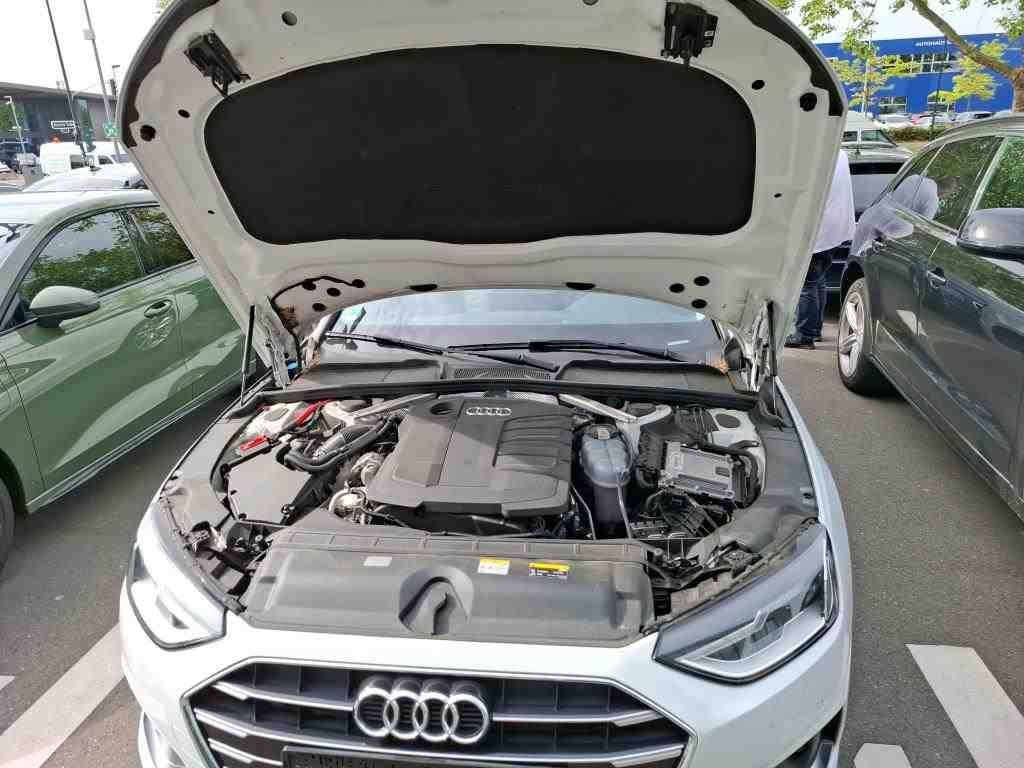 Audi A4 - Bild 19