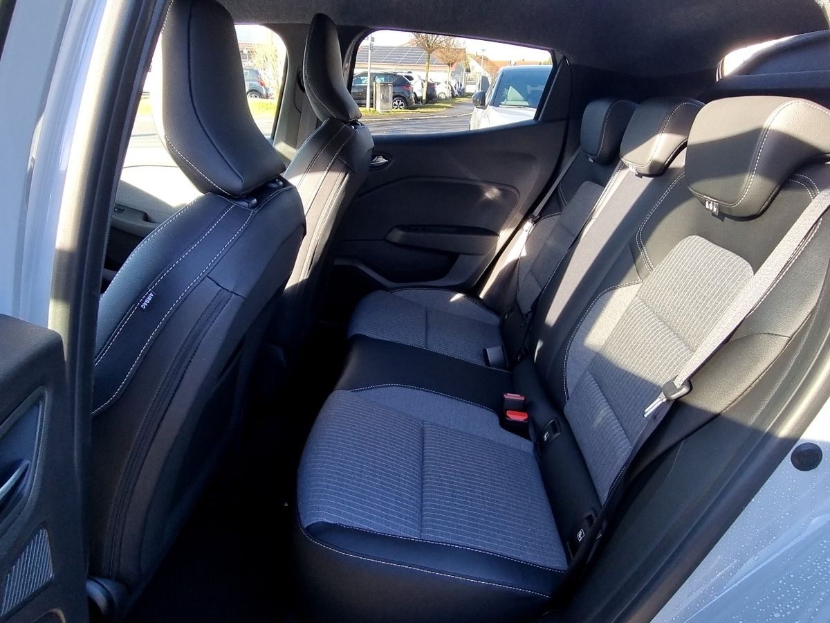 Fahrzeugabbildung Renault Clio KISS TCe 90