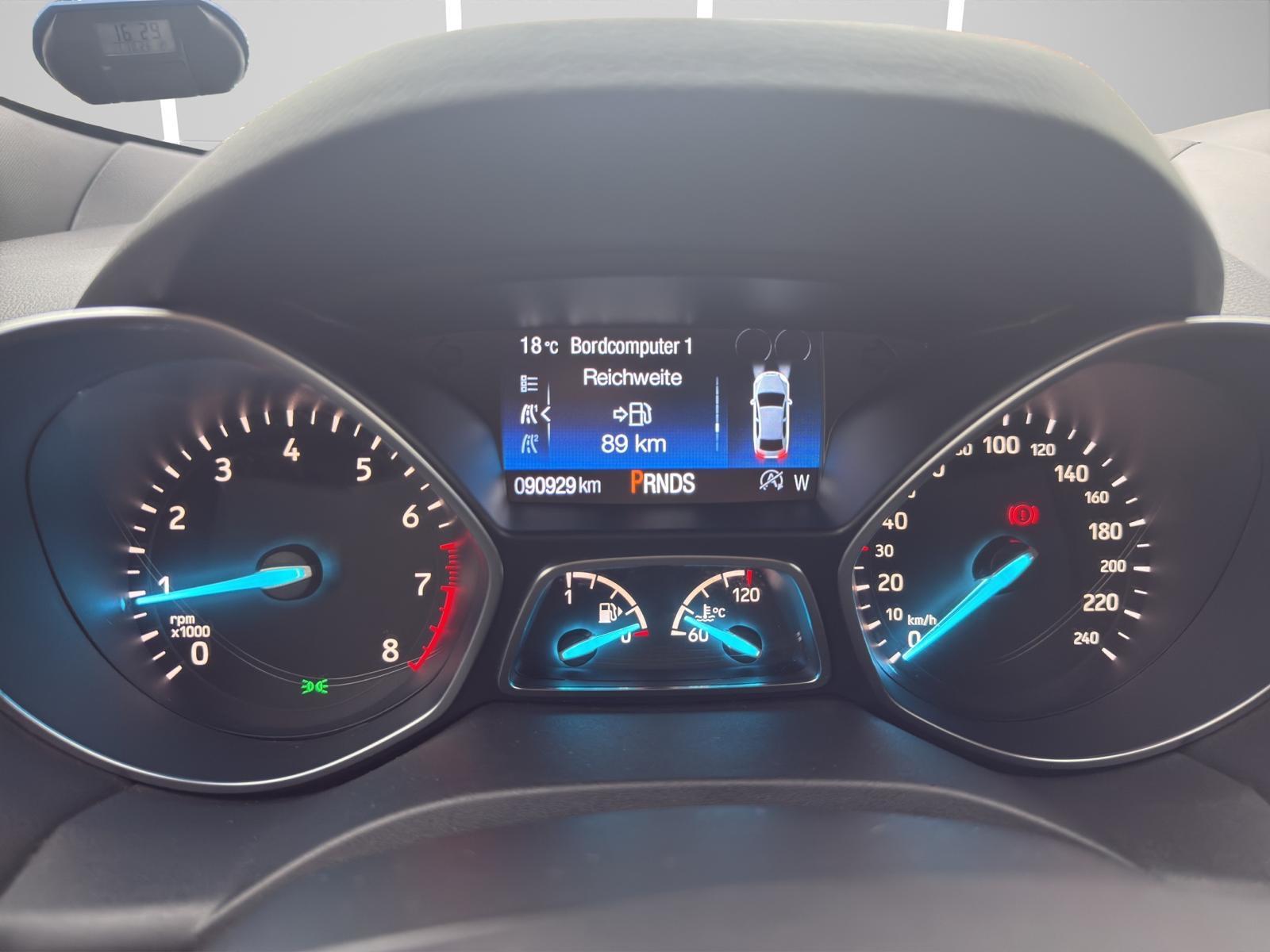 Ford Kuga ST-Line/Klima/Kamera/LED/Navi/PDC/Garantie