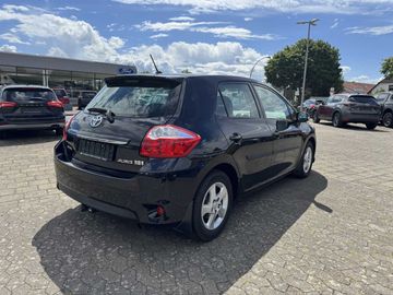 Toyota Auris Hybrid 1.8 Life