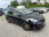 Toyota Prius + Comfort - Toyota Prius: Kombi