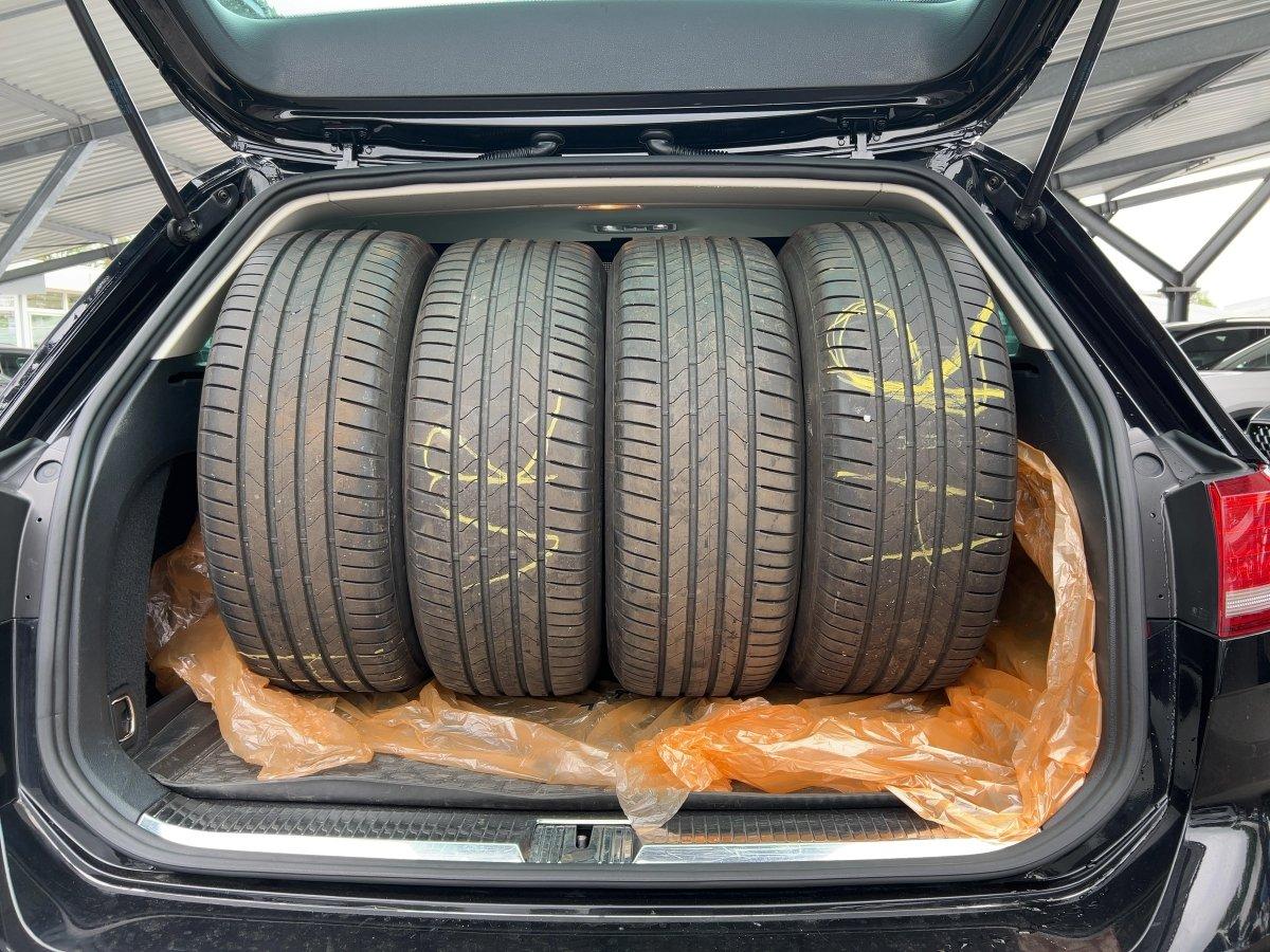 Volkswagen Passat ALLTRACK 4M TDI DSG ACC+LED+NAVI+APP+RFK