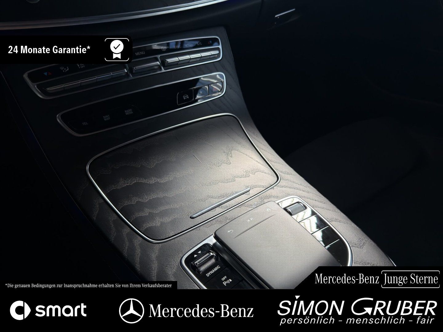 Fahrzeugabbildung Mercedes-Benz E 220 d 4M AMG Line IntExt Widescreen LED Kamera