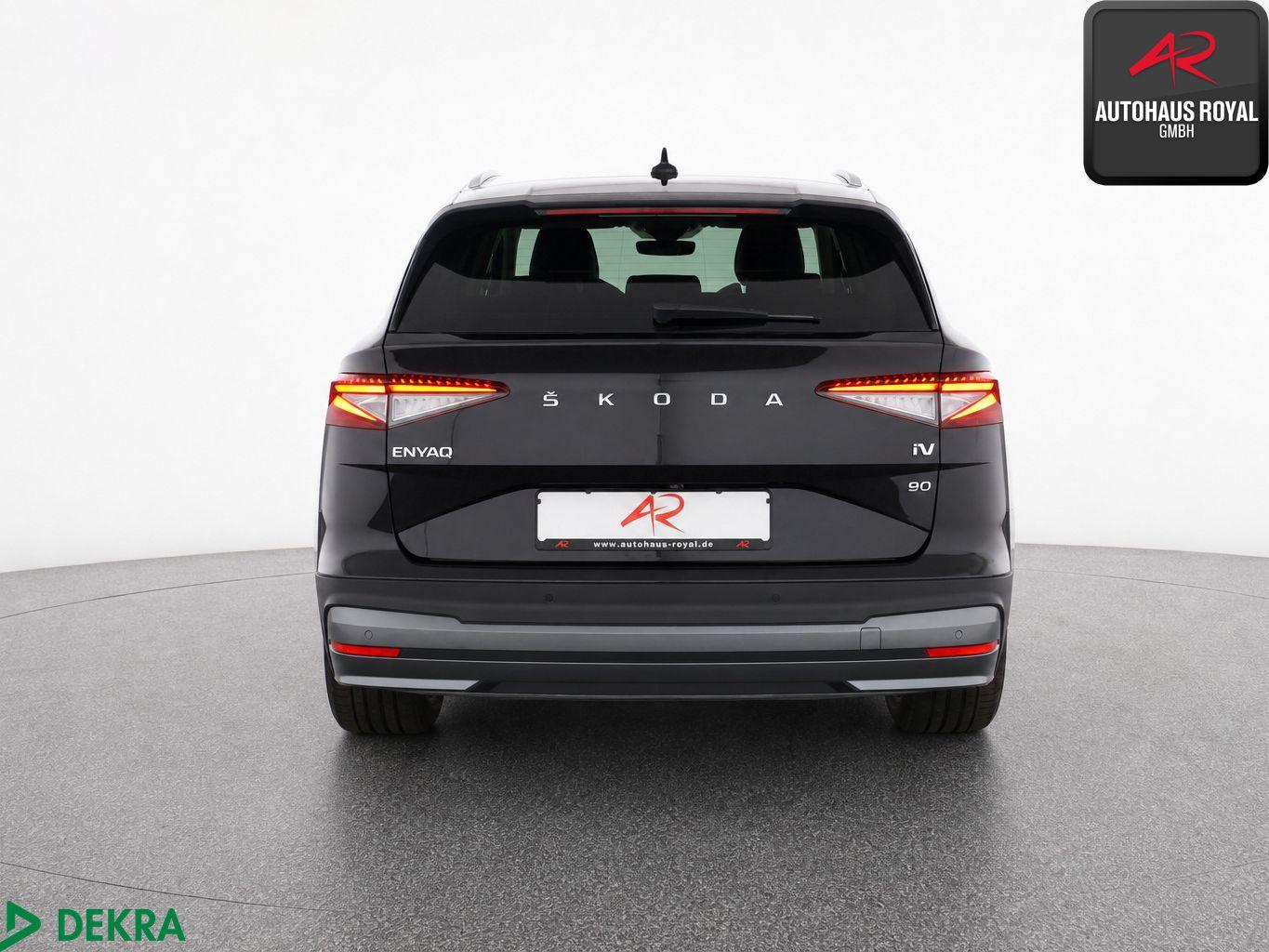 Skoda Enyaq iV 80 LOFT WÄRMEPUMPE,AHK,ACC,KAMERA,KESSY