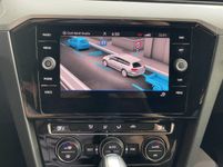 VW Passat Business2.0L/ACC/CarP./AHK/LANE bei Bilicar