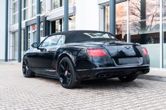 BENTLEY Continental GT 4.0 V8 S 4WD/ SPORT AGA/ MASSAGE BENTLEY Continental GT 4.0 V8 S 4WD/ SPORT AGA/ MASSAGE