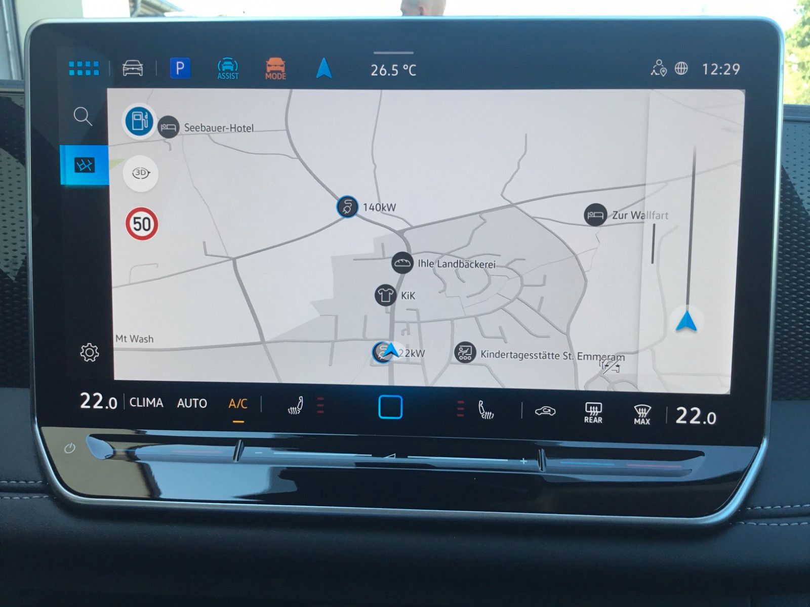 Fahrzeugabbildung Volkswagen Tiguan 1.5 eTSI DSG Life+AHK+LED+17"+Navi+Kamera