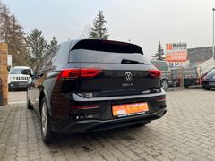 Golf VIII Lim. Life eTSI Sitzh. LED Navi -Autom.