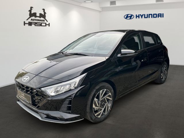 Hyundai i20 Facelift (2024) 1.0 M/T TREND NAVI LED BOSE