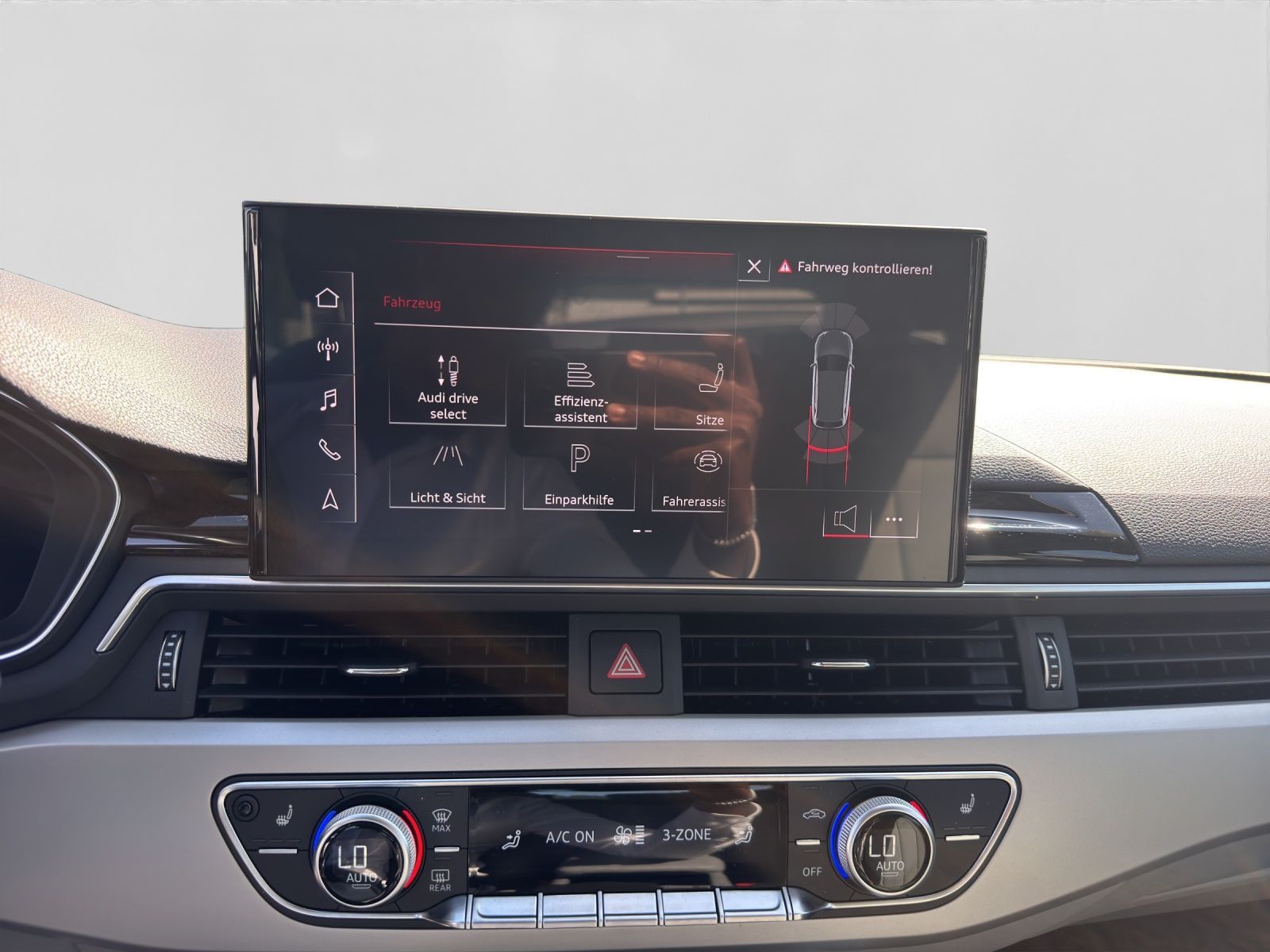 Audi A4 - Bild 13