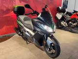 Kawasaki J300 - KAWASAKI J300