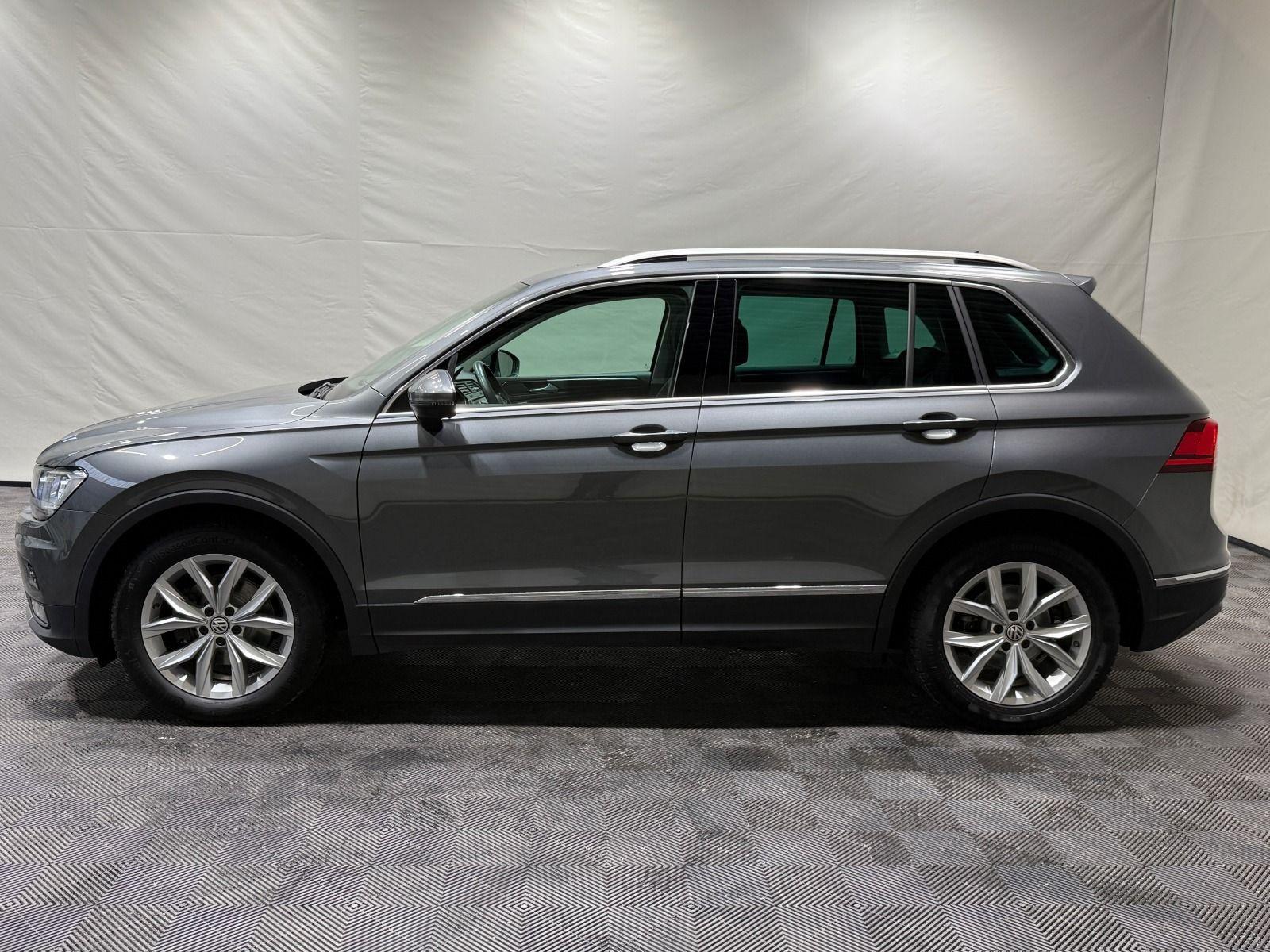 Volkswagen Tiguan Highline 2.0 TDI | PANO LED ACC PDC DAB