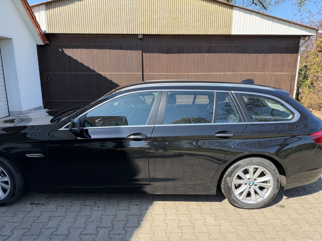 Image of BMW 520